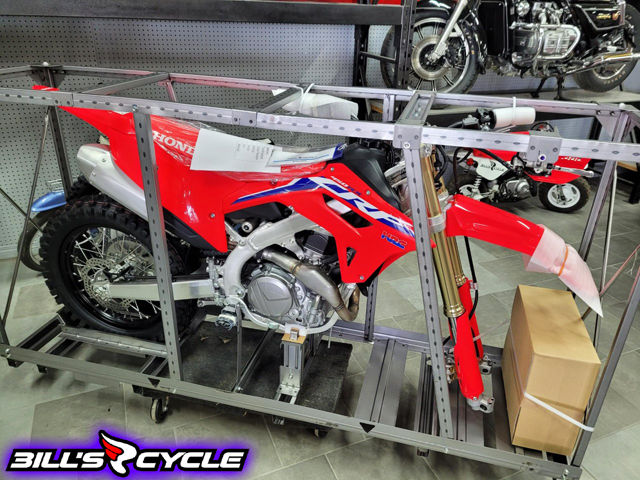 	045NCR105	... Photo will be posted as soon as this Honda is prepped and ready to rip..!!  .. 